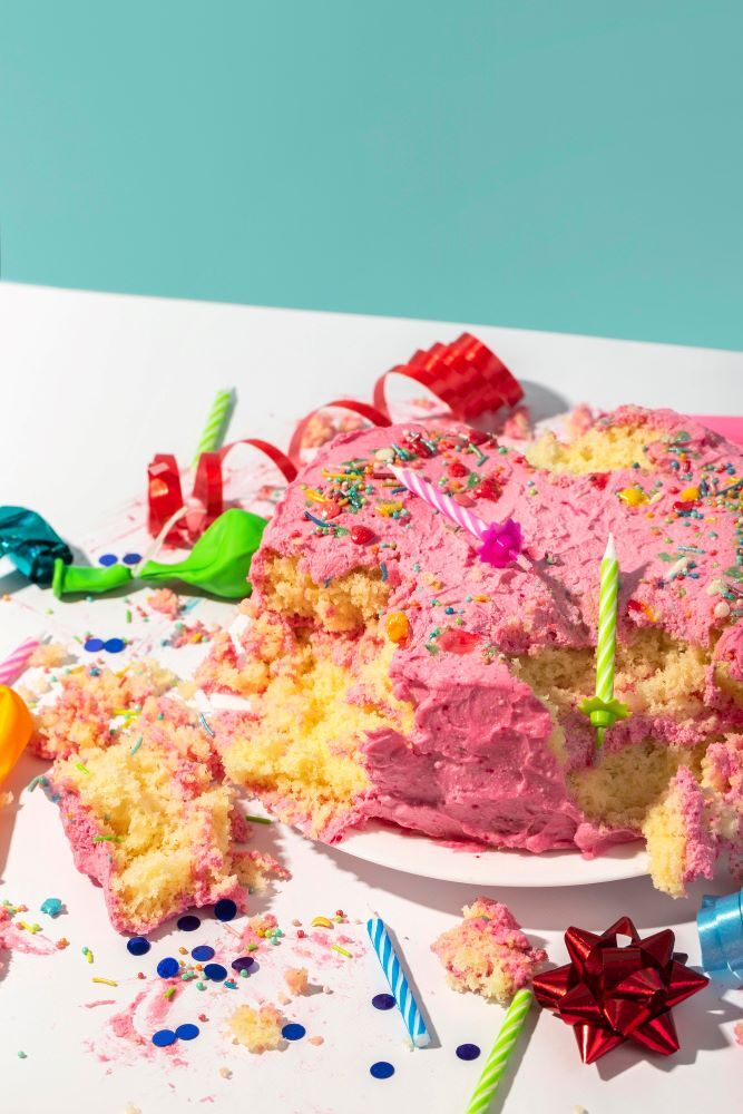 damaged cake